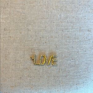 Stella & Dot KEEP It Pave “Love” Charm